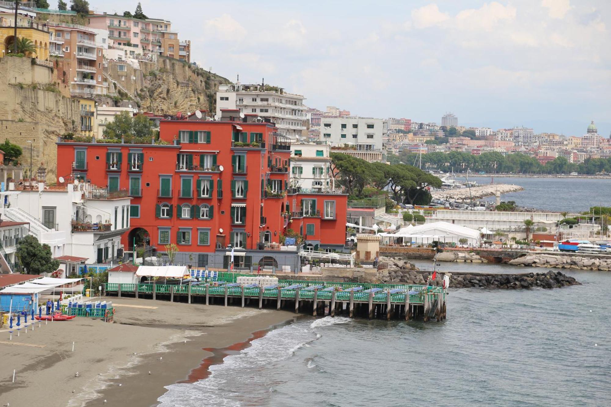 La Casetta Con La Spiaggia Napoli Dış mekan fotoğraf