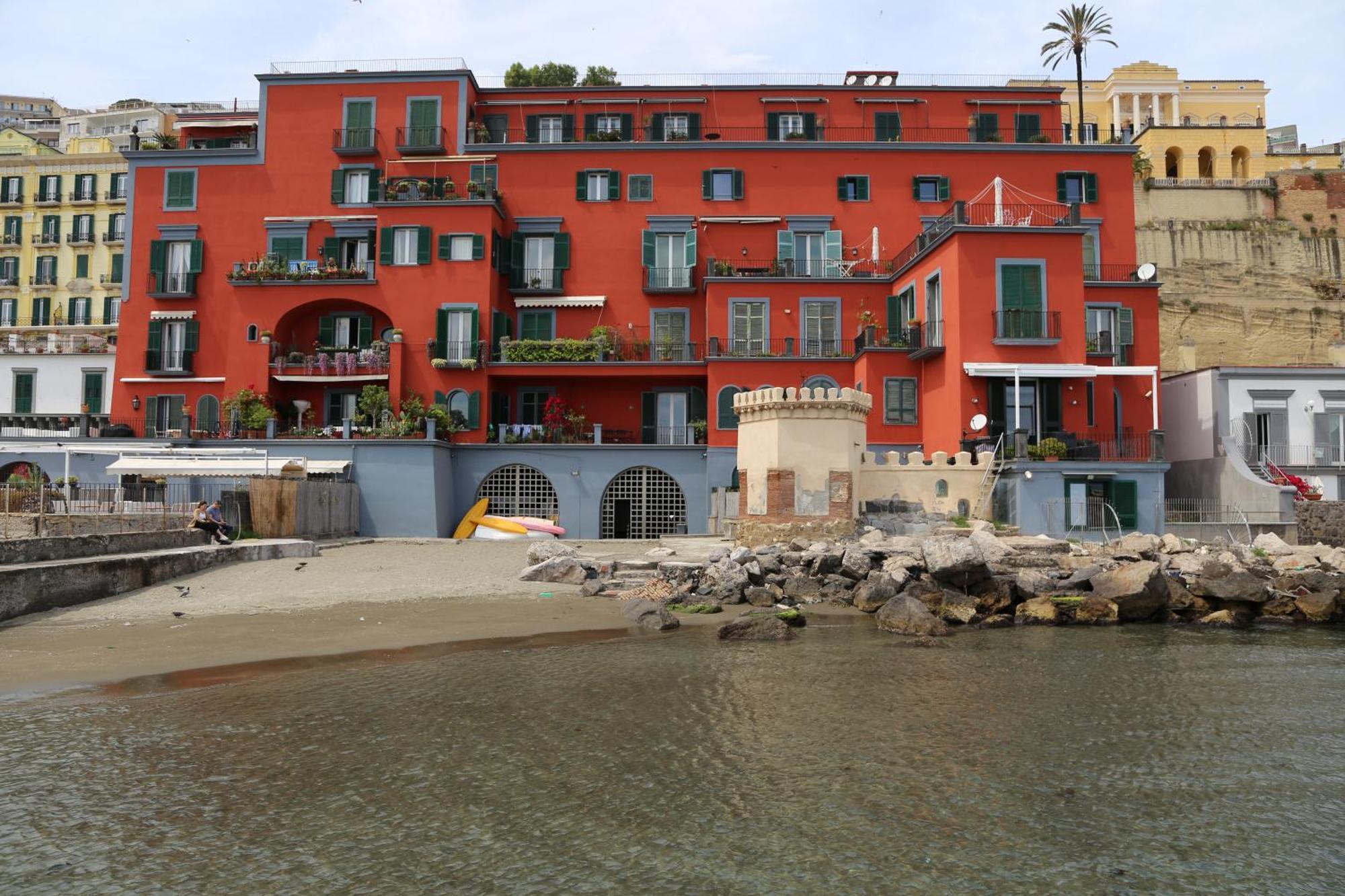 La Casetta Con La Spiaggia Napoli Dış mekan fotoğraf